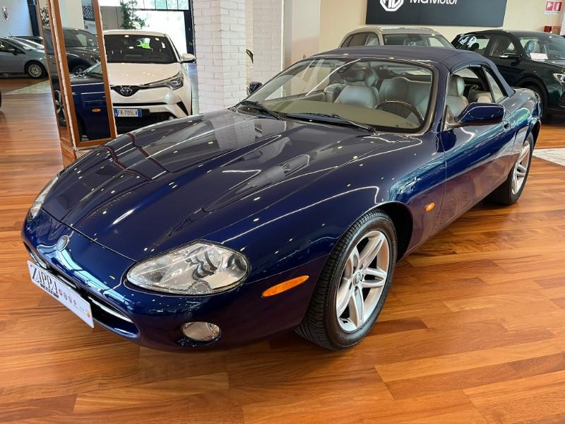 JAGUAR XK8 4.2 Convertibile