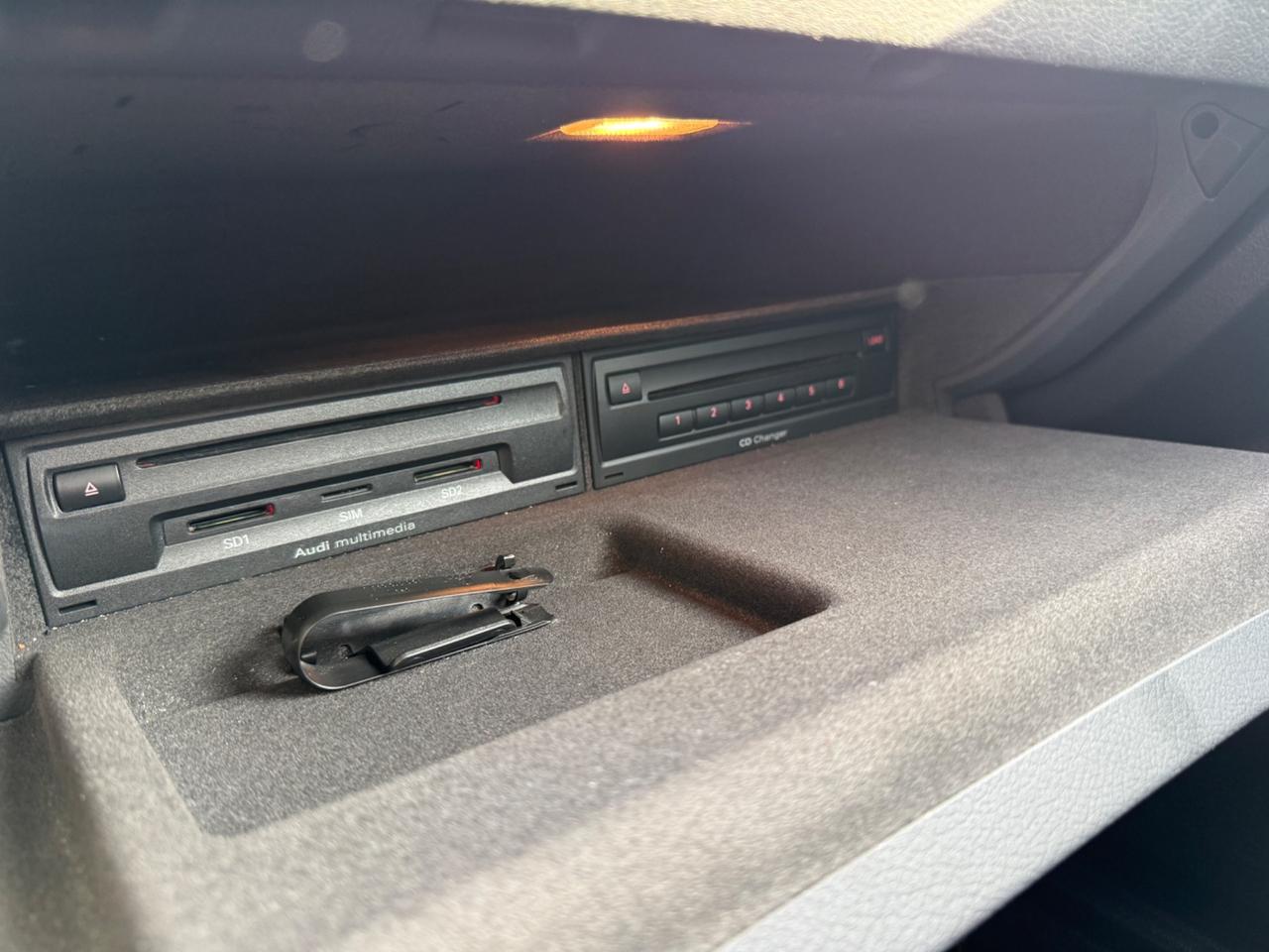 Audi A6 Avant 3.0 V6 TDI 240 CV F.AP quattro Limited Edition