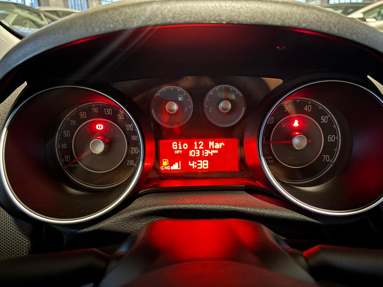 Fiat Punto 1.4 8V 57KW 5P Natural Power Street NEOPATENTATO