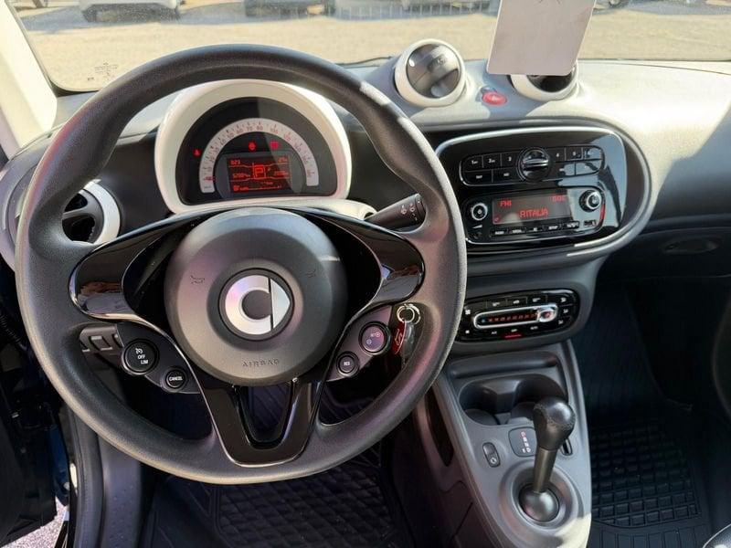 smart fortwo 70 1.0 youngster twinamic!
