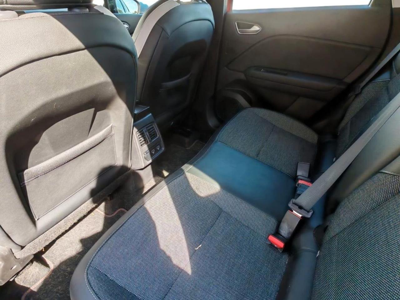 Renault Captur TCe 12V 100 CV GPL Intens