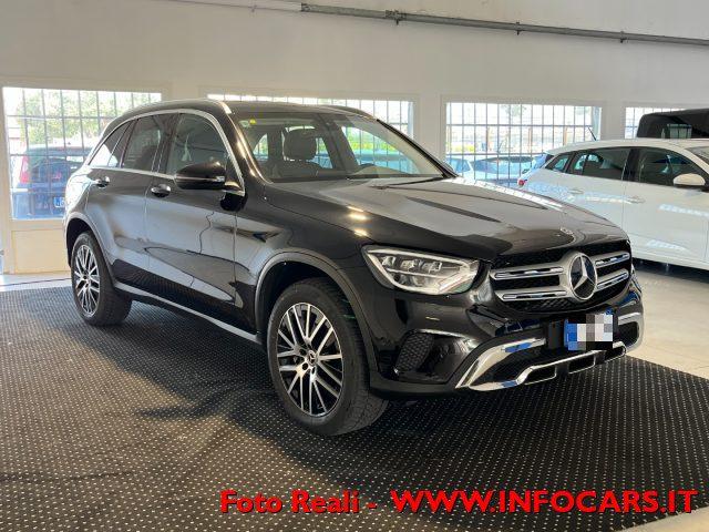 MERCEDES-BENZ GLC 300 e 4Matic Plug-in hybrid Sport PROMO !