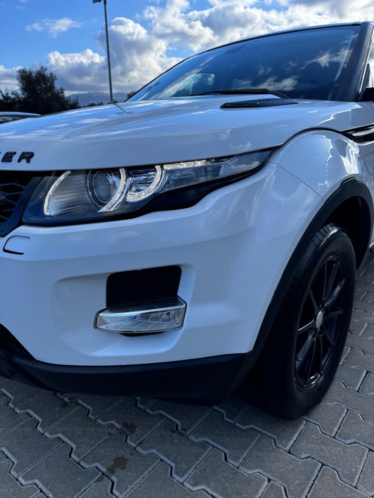 Land Rover Range Rover Evoque Range Rover Evoque 2.2 TD4 5p. Pure Tech Pack