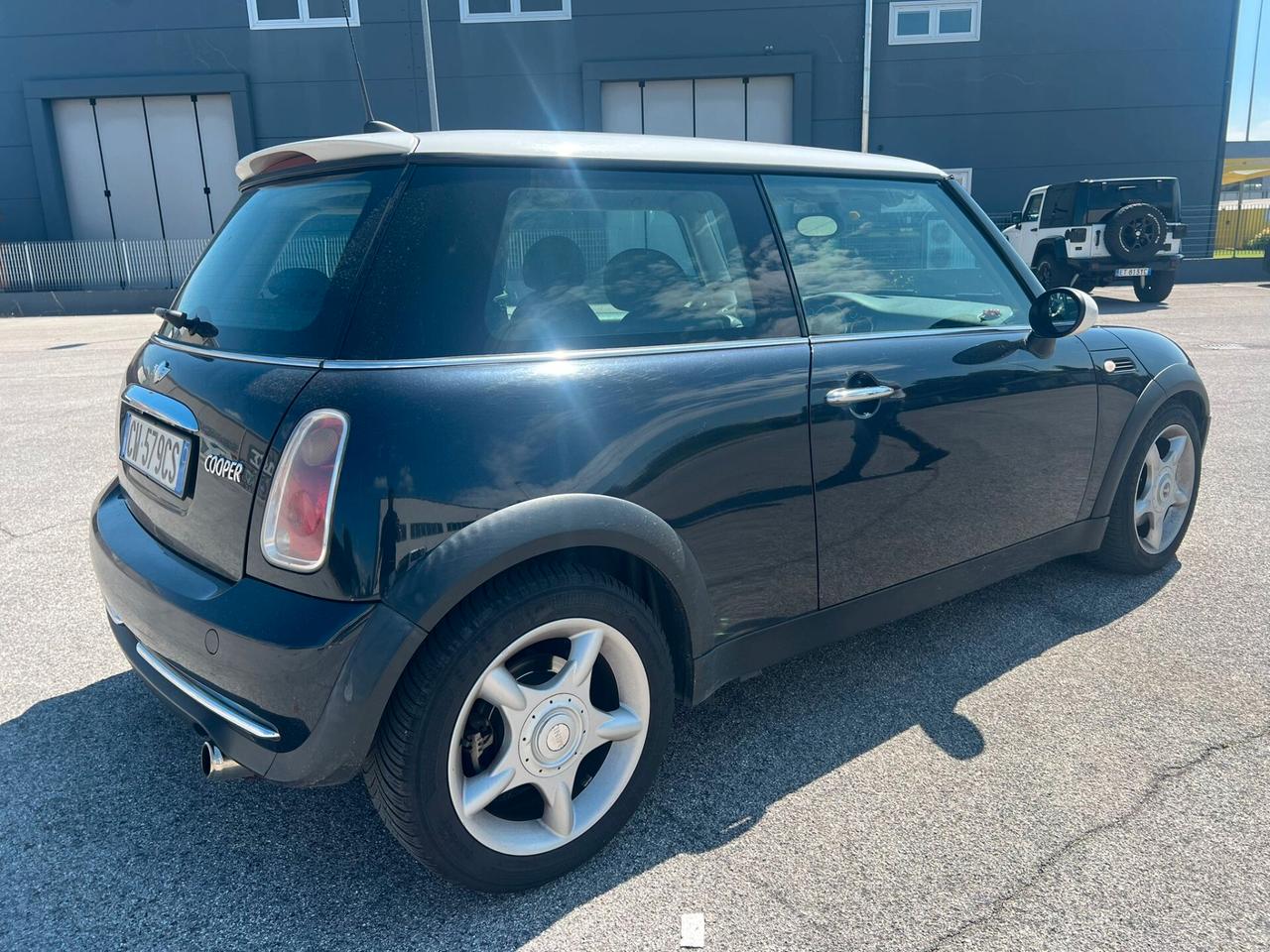 Mini 1.6 16V Cooper 2005 benzina