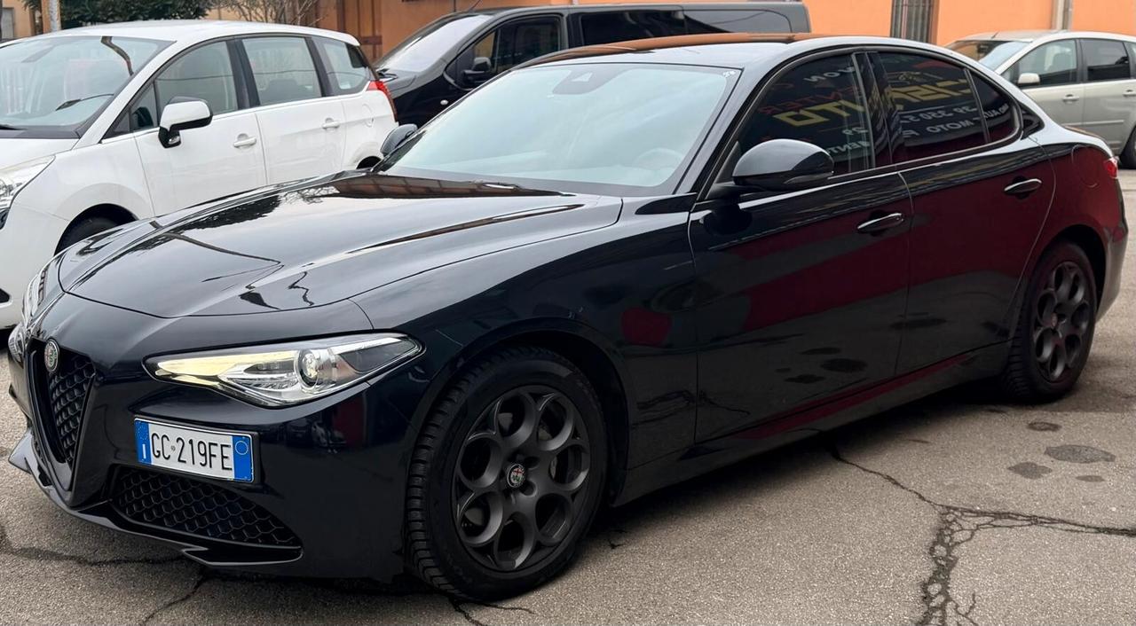 Alfa Romeo Giulia 2.2 Turbodiesel 160 CV AT8 Sprint