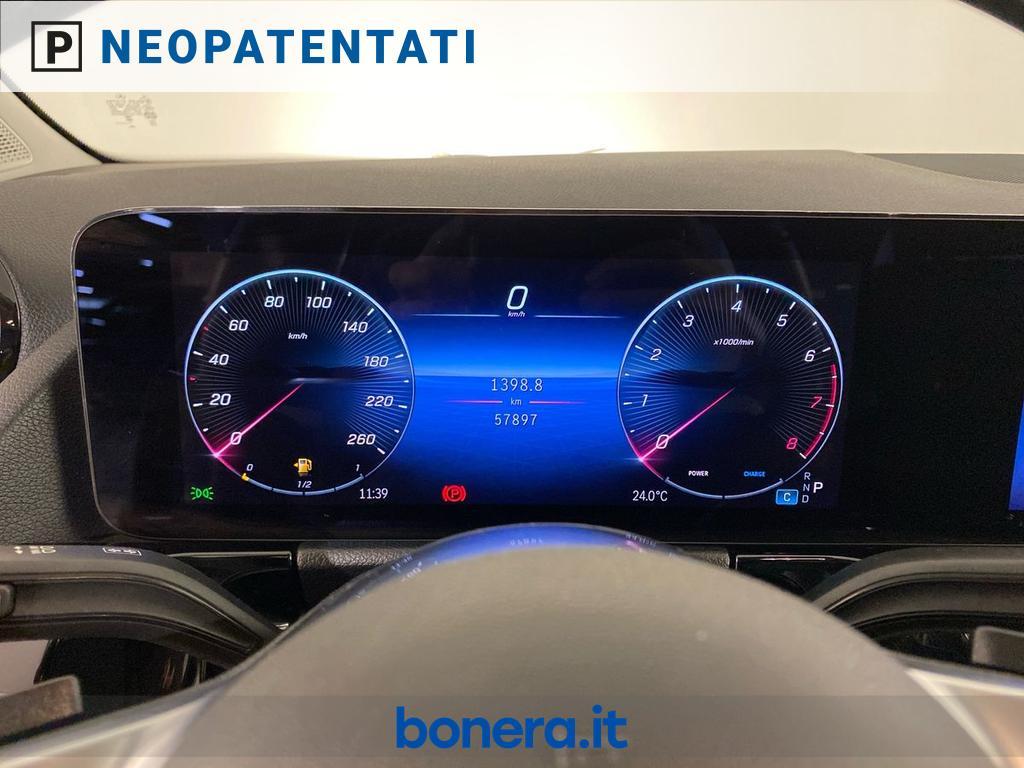 Mercedes GLA 180 180 Progressive Advanced Plus 7G-DCT