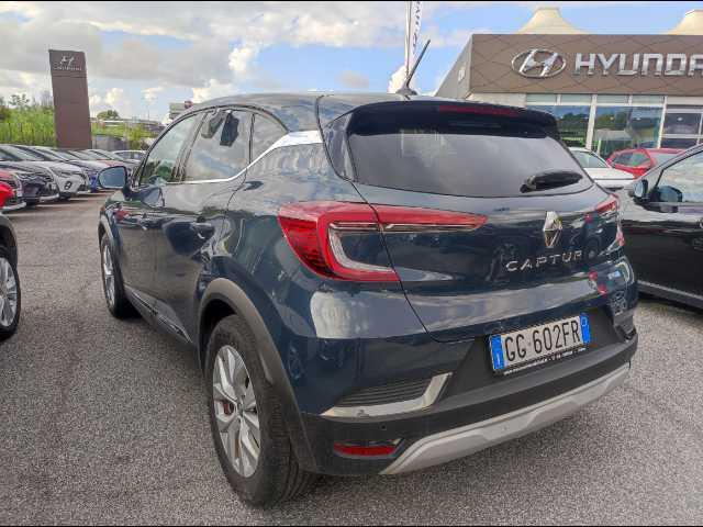 RENAULT Captur II 2019 - Captur 1.6 E-Tech hybrid Intens 145cv auto