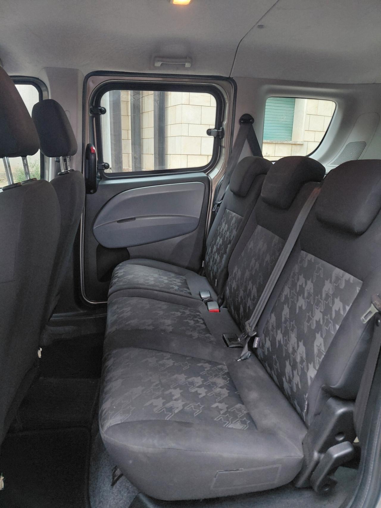 Opel Combo 1.6 CDTi 105CV PC-TN Elective