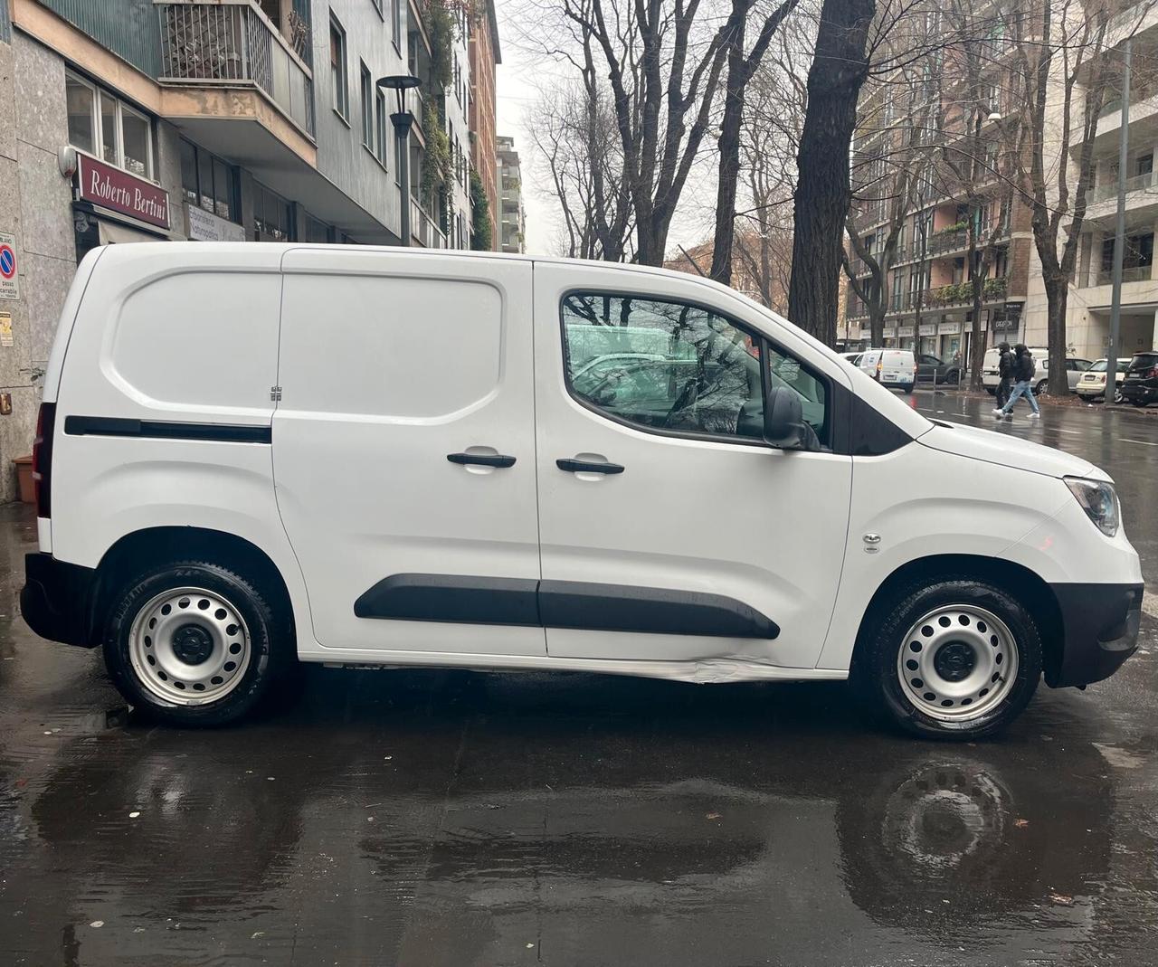 Opel Combo Cargo 1.6 Diesel PC 650kg