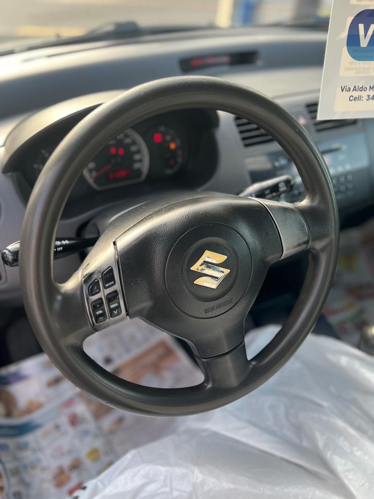 Suzuki Swift 1.3 DDiS 5p. GLX