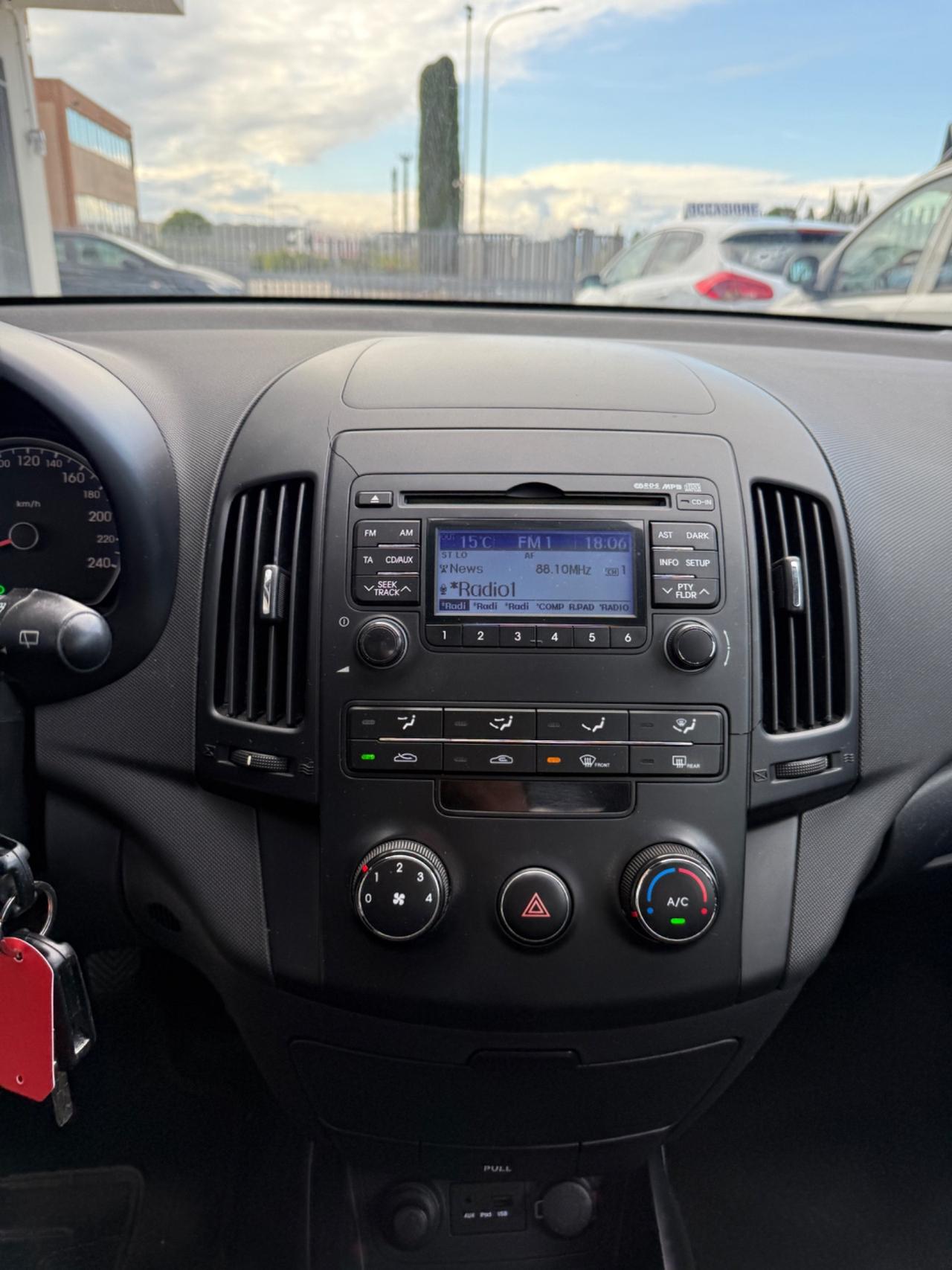 Hyundai i30 1.4 16V 109CV 5p. BlueDrive GPL