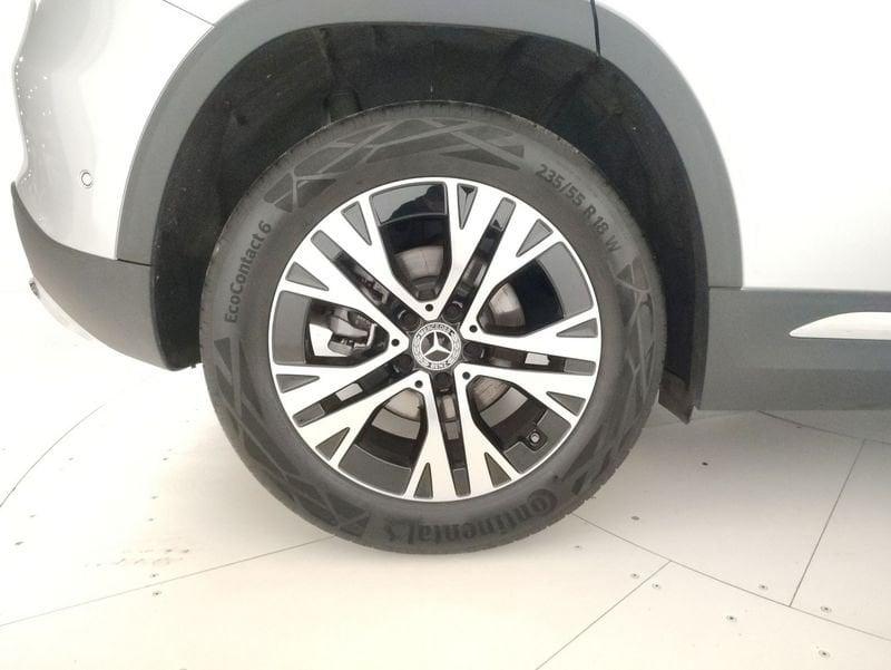 Mercedes-Benz GLA 180 d Progressive Advanced auto