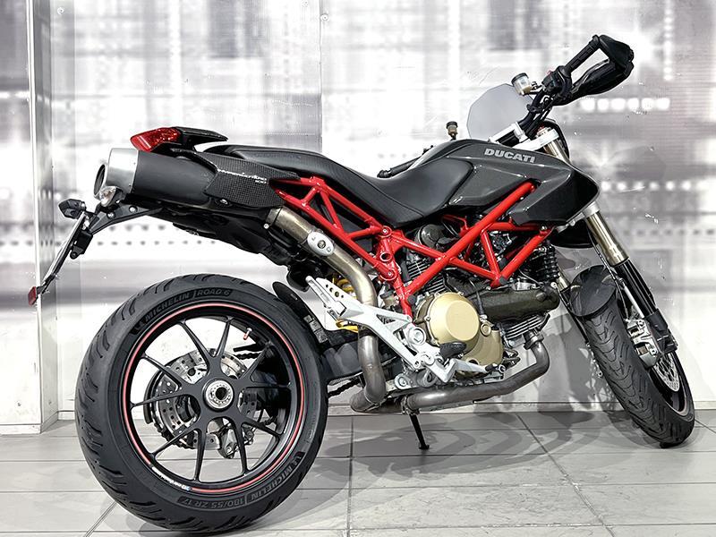 Ducati Hypermotard 1100 S