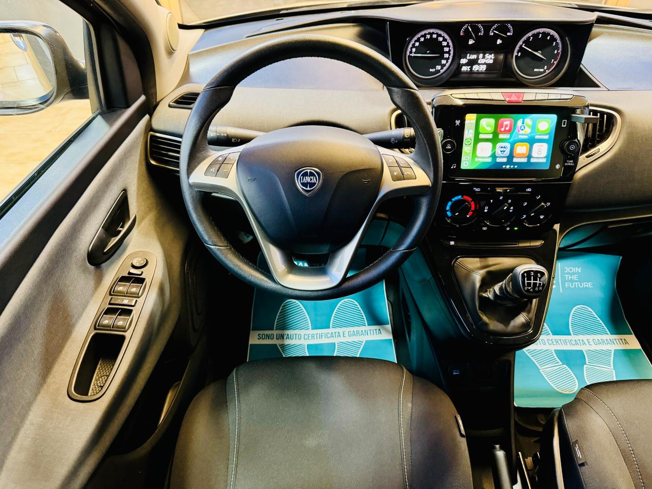 Lancia Ypsilon 1.0 S&S Hybrid 5p. CarPlay / Navi