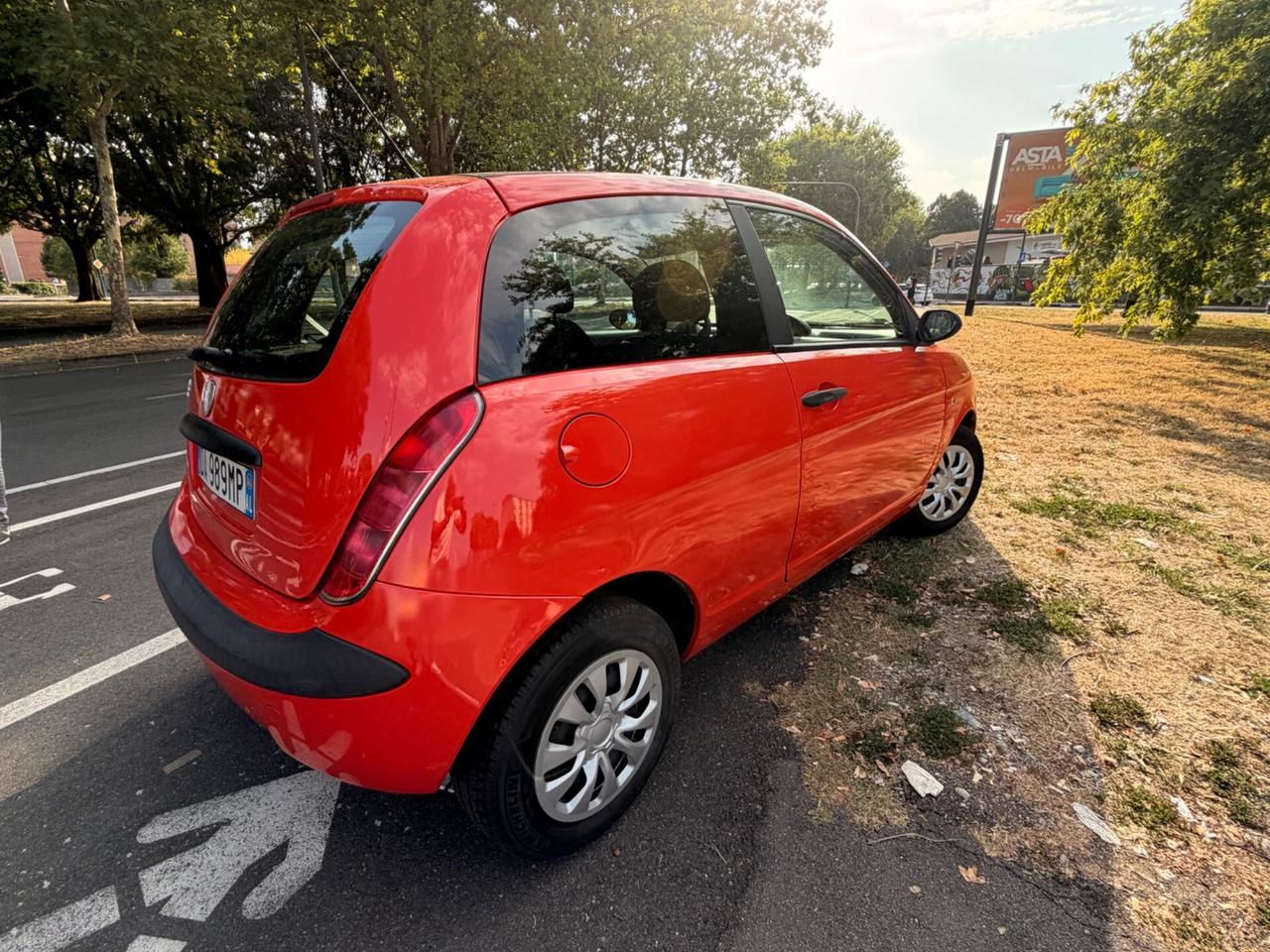 Lancia Ypsilon 1.2 BENZ 8V *EURO 4*