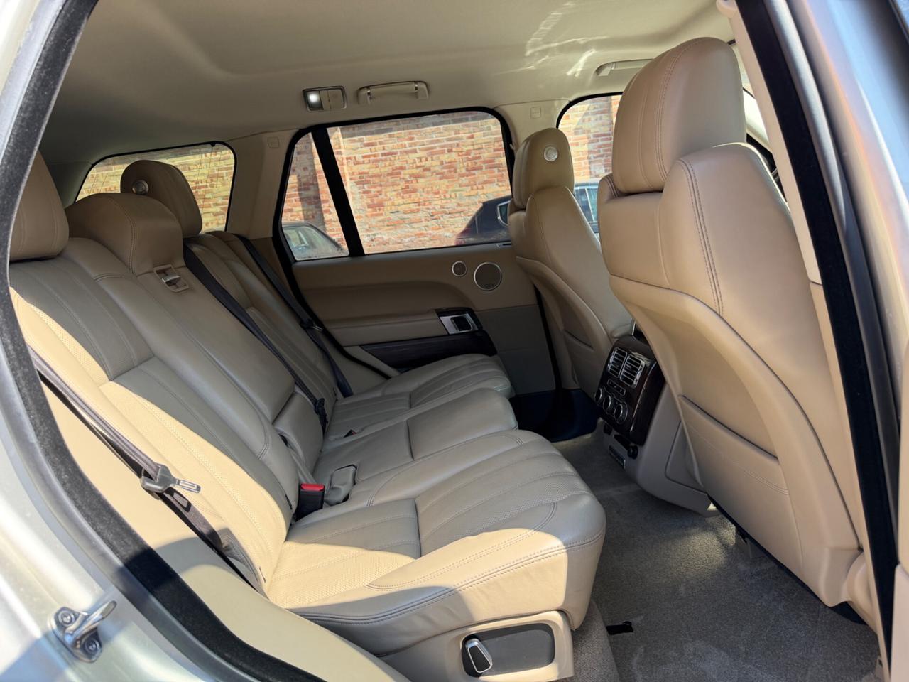 Land Rover Range Vogue 3.0 TDV6 AUTOBIOGRAPHI