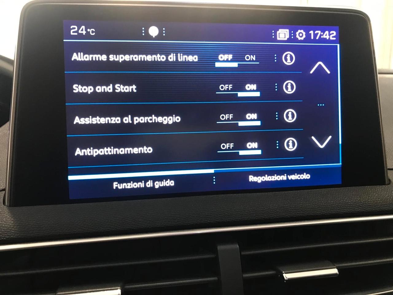Peugeot 3008 BlueHDi 120cv Business km 95000