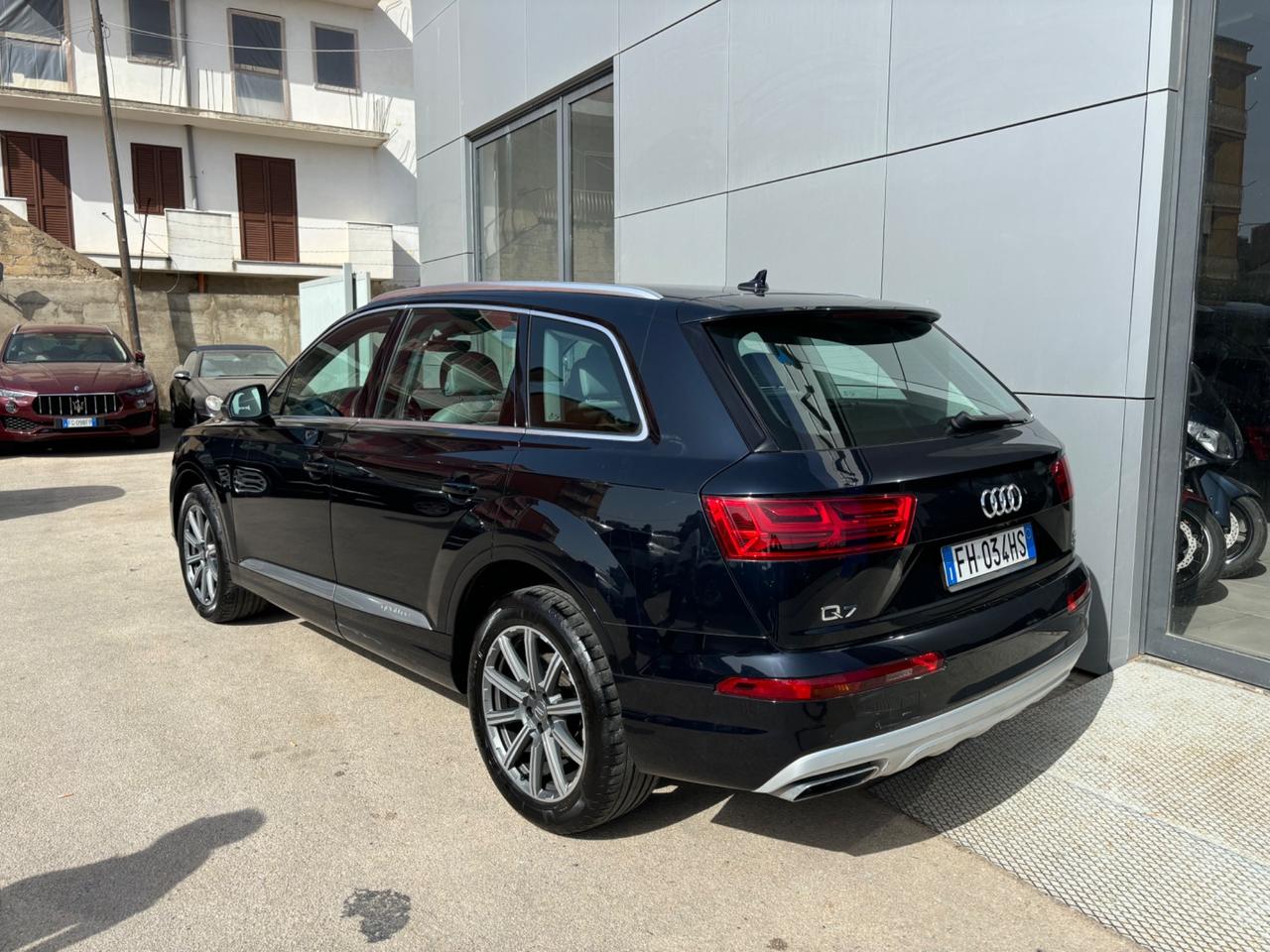 Audi Q7 3.0 TDI 272 CV quattro tiptronic - anno 2017-km194.000