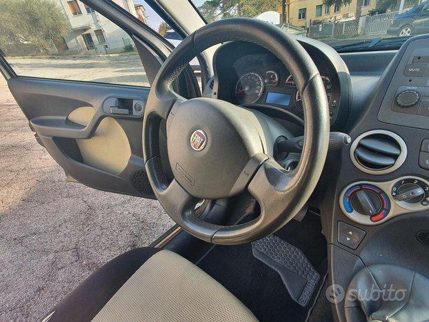 Fiat Panda 1.3 MJT 16V 75CV 4x4 Cross