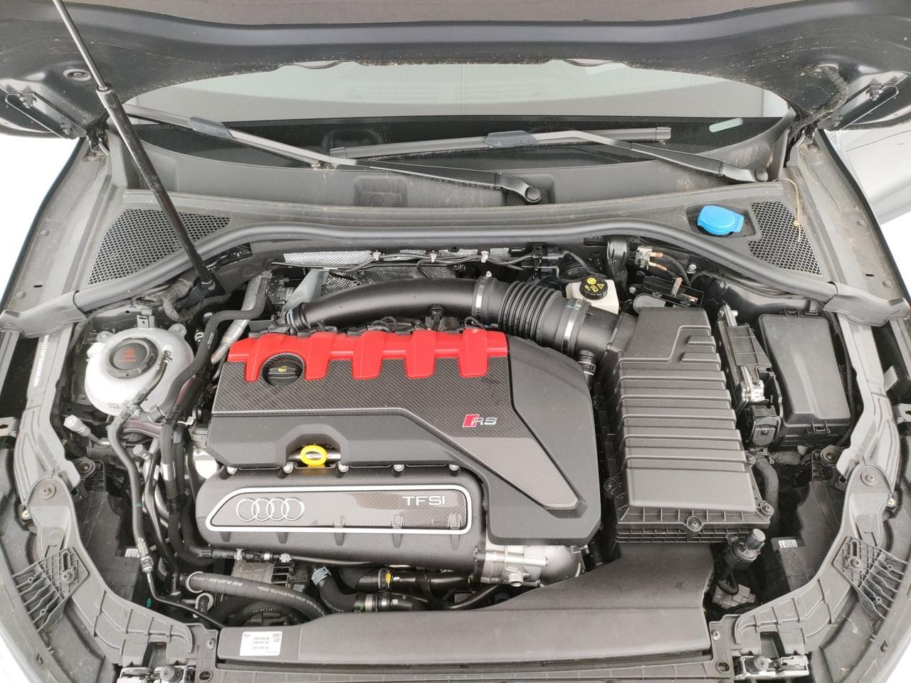 Audi RS3 sportback 2.5 tfsi quattro s-tronic