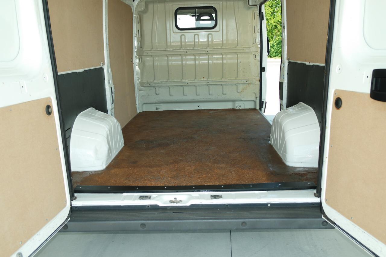 Peugeot Boxer 333 2.0 BlueHDi 130CV PC-TN Furgone