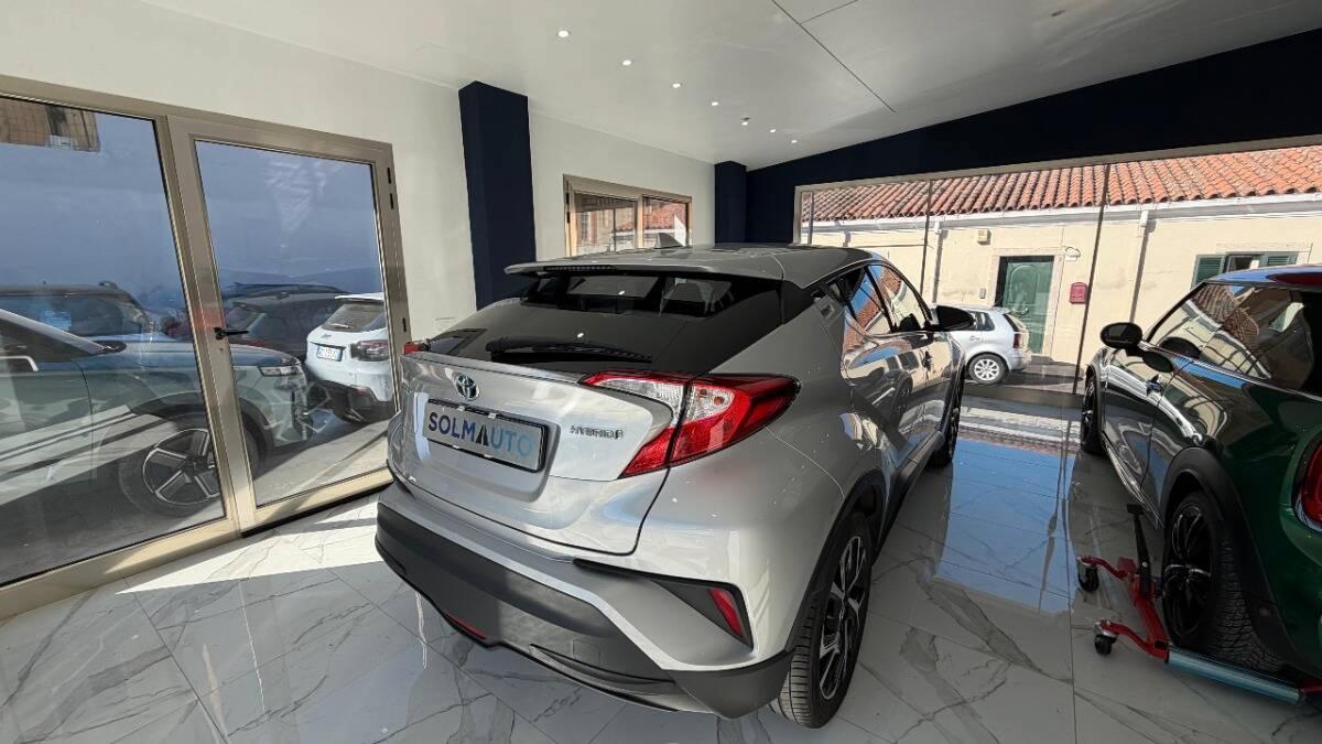 Toyota C-HR Toyota C-HR 1.8h Trend 2wd e-cvt