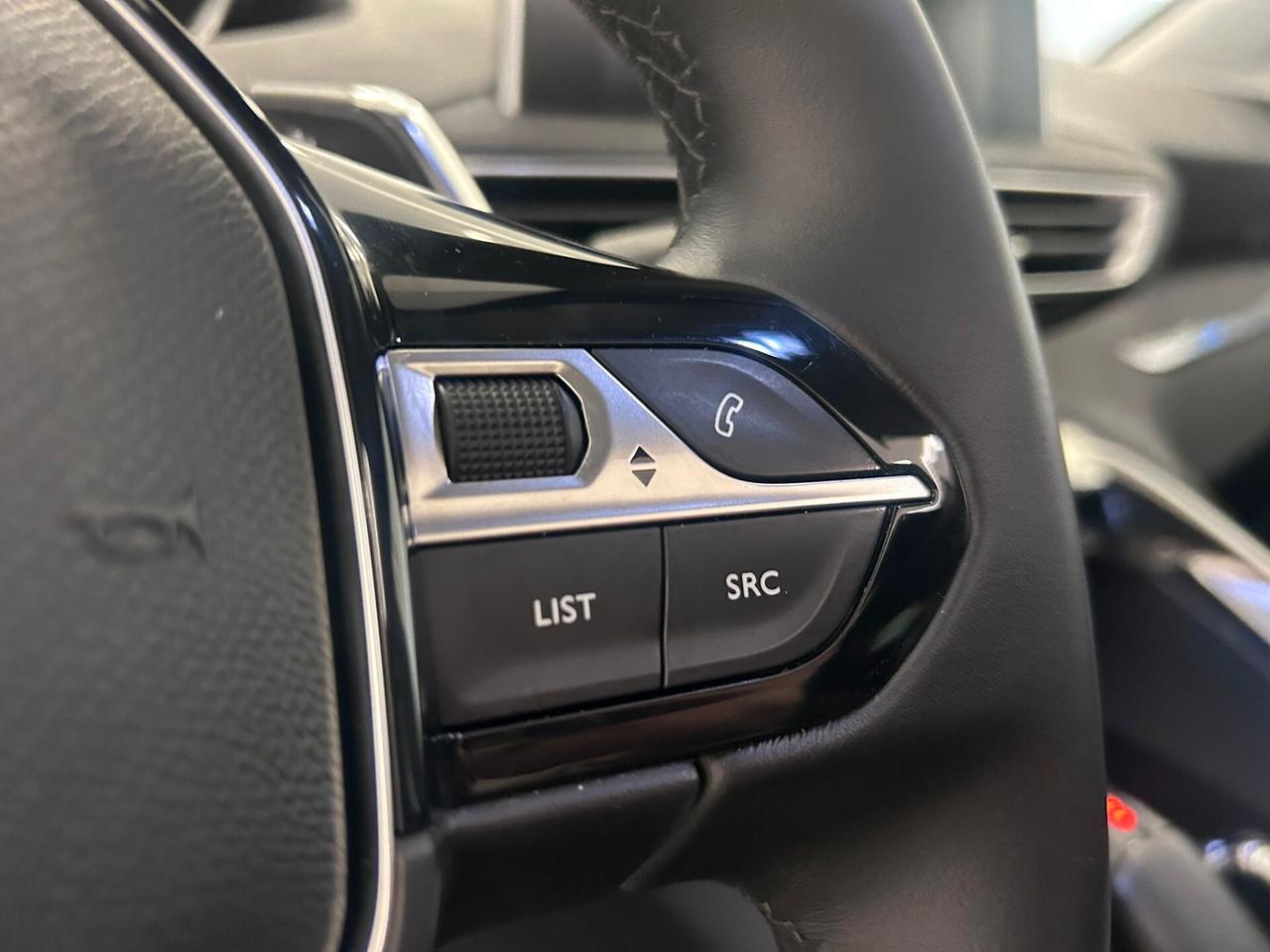 Peugeot 5008 1.5 hdi 130cv Allure 7p TETTO 2018