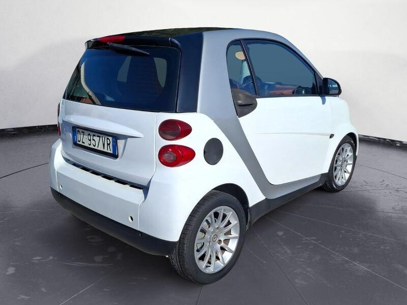smart fortwo fortwo 1000 52 kW MHD coupé passion
