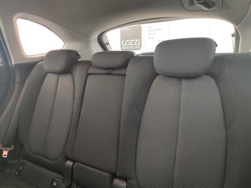 BMW X1 (F48) - X1 sDrive20i Advantage