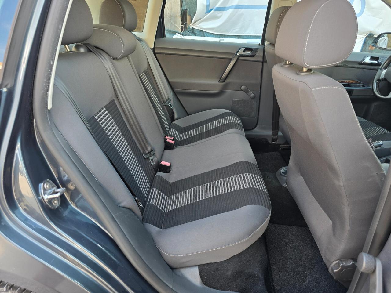 Volkswagen Polo 1.4tdi 69 cv full economica 2008
