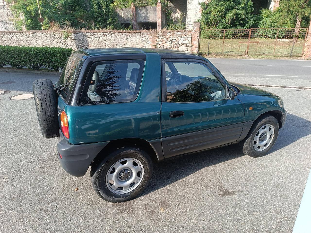 Toyota RAV 4 2.0i 16V cat 3 porte