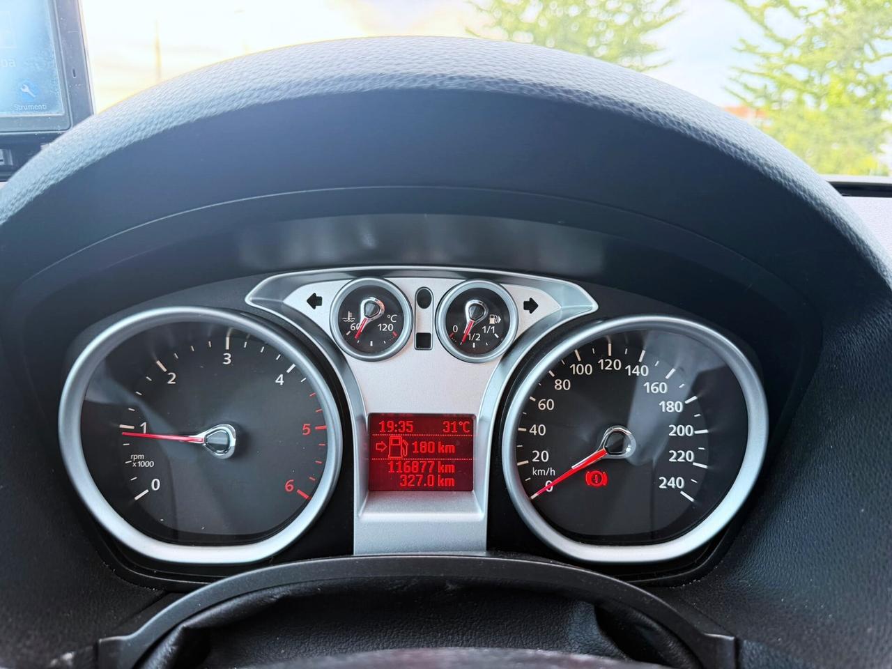 Ford Kuga 2.0 TDCi 136 CV 4WD Titanium TETTO