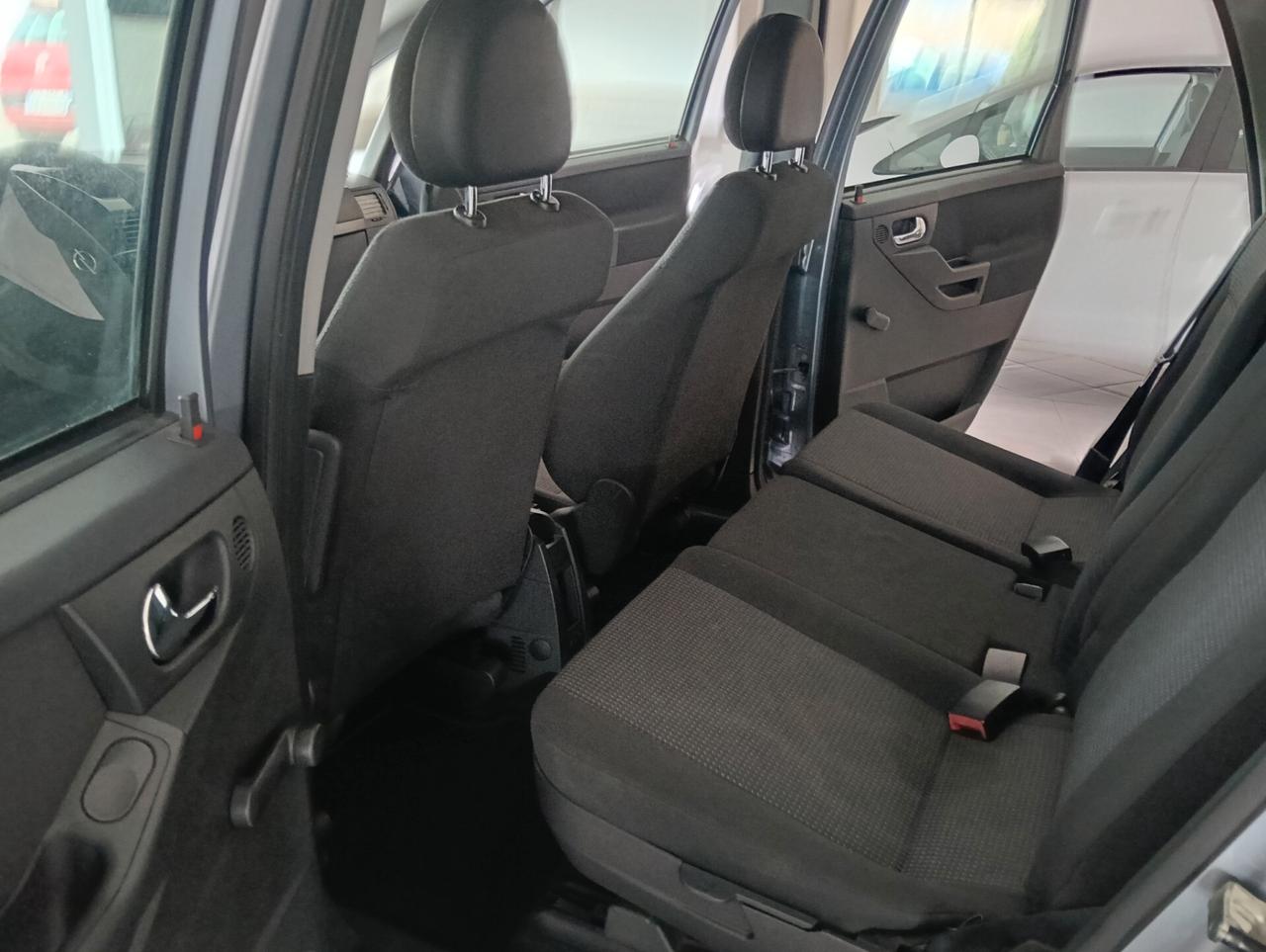 Opel Meriva 1.4 16V GPL-TECH Club