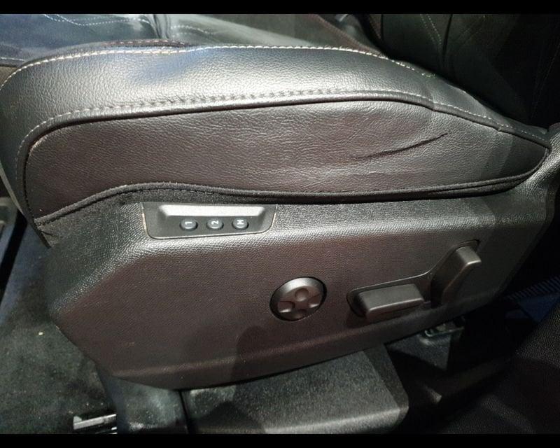 DS DS 7 Crossback E-Tense Performance Line+