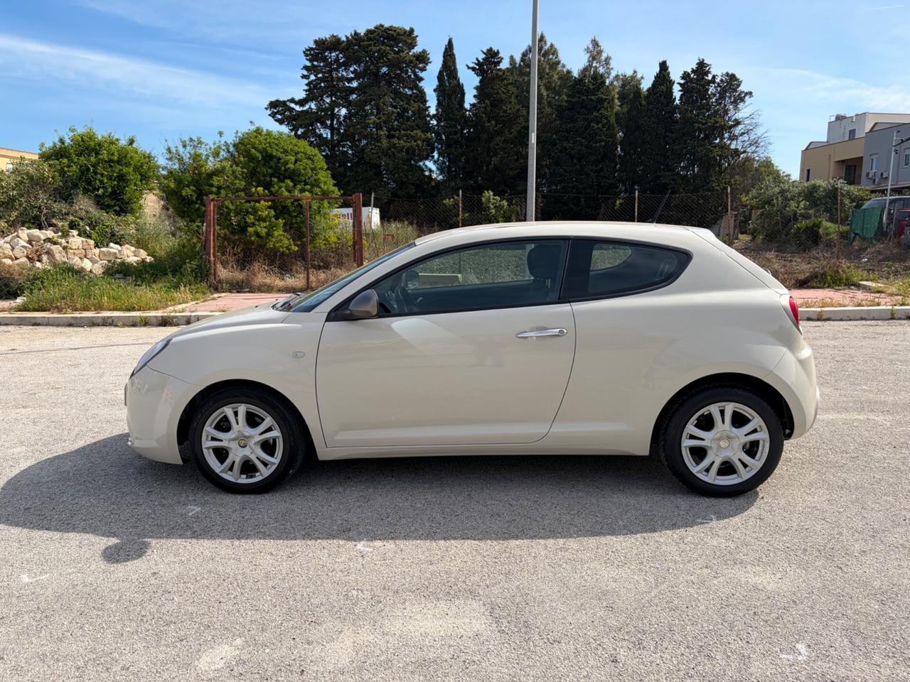 Alfa Romeo MiTo 1.3 JTDm-2 95 CV S&S Distinctive