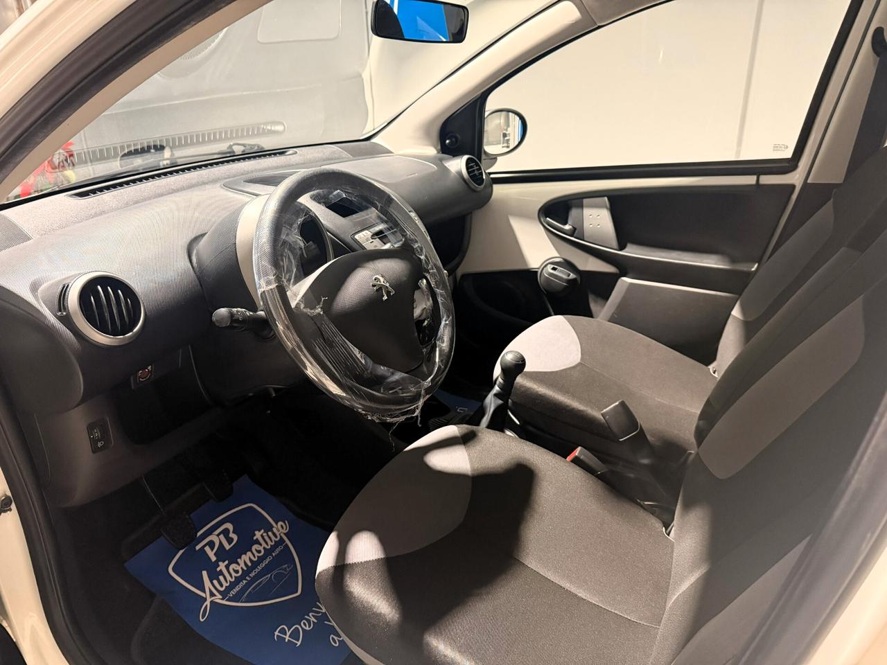 Peugeot 107 1.0 URBAN MOVE 5 PORTE UNICO PROP.