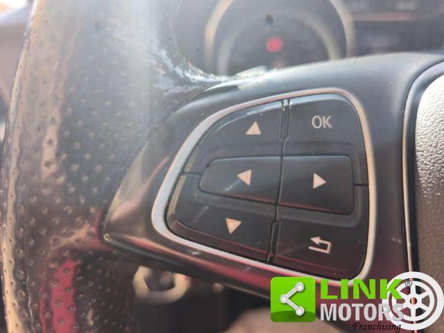 MERCEDES-BENZ GLA 200 d Automatic Sport