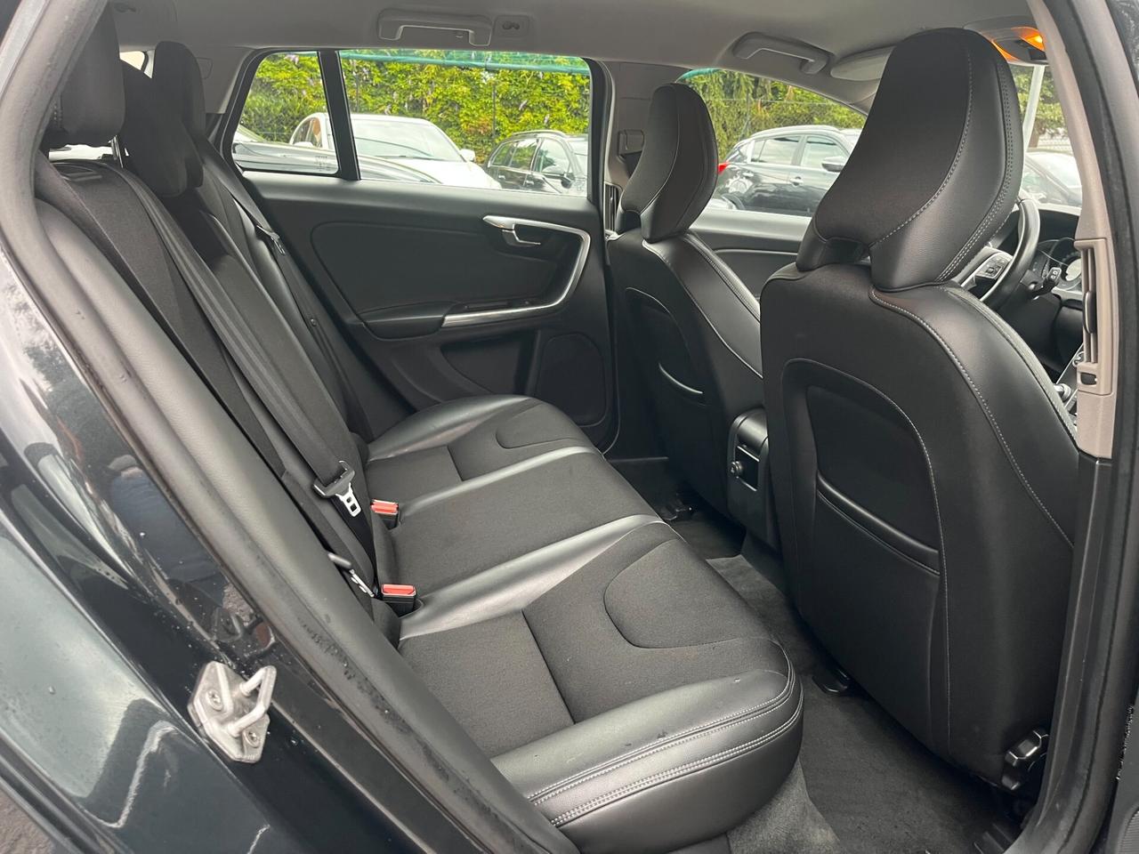 Volvo V60 D3 Momentum