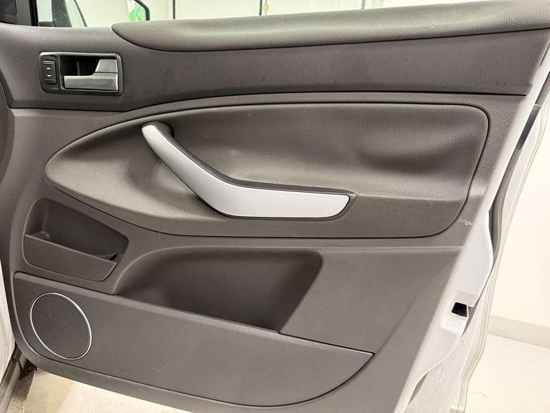 Ford Kuga Plus 2.0 TDCi 140CV 2WD