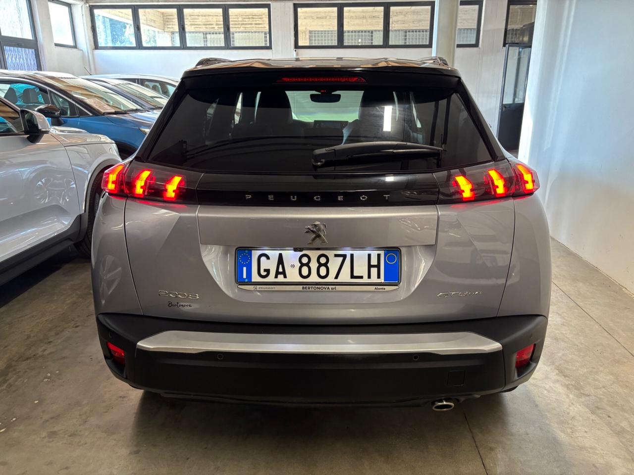 Peugeot 2008 1.5 Bluehdi AUT. GT LINE