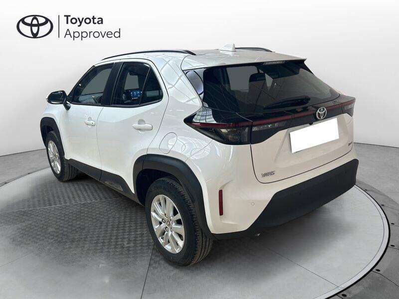 Toyota Yaris Cross 1.5h Active fwd 115 CV e-cvt