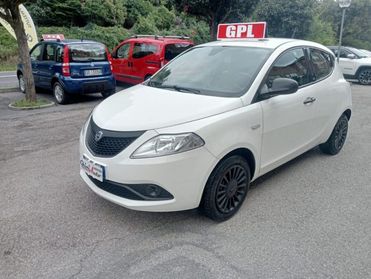 LANCIA Ypsilon 1.2 69 CV 5 porte GPL Ecochic Elefantino Blu