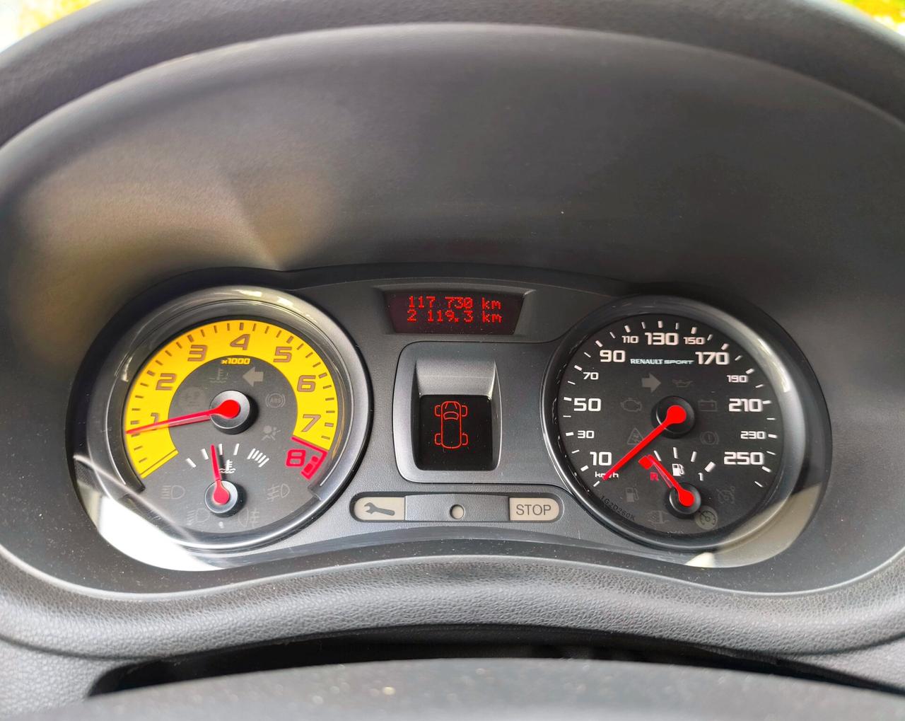 Renault Clio 2.0 16V 203CV RS CUP