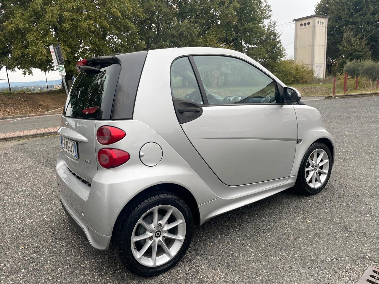 Smart ForTwo 1000 52 kW MHD coupé pulse