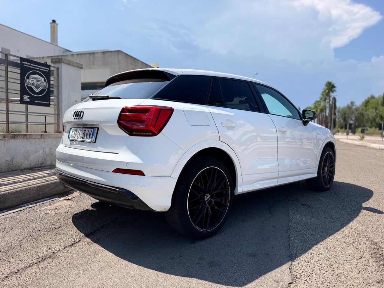 Audi Q2 35 TDI quattro S tronic line Edition