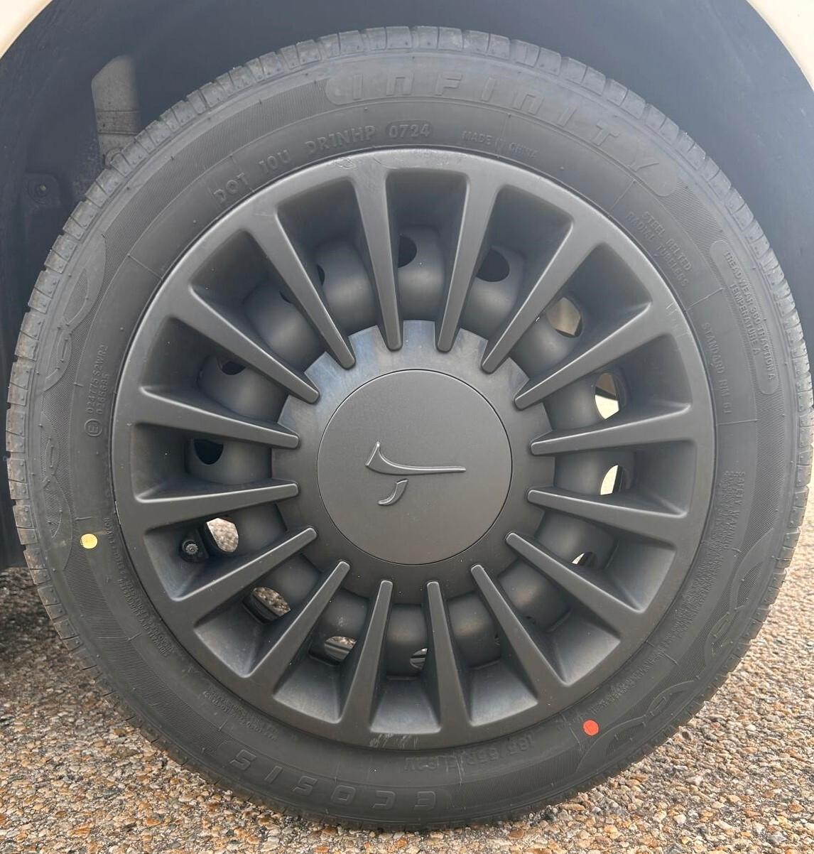 Lancia Ypsilon 1.0 FireFly 5 porte S&S Hybrid Ecochic Silver