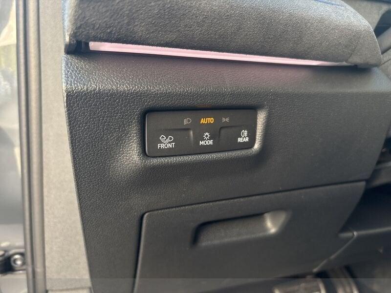 Volkswagen Tayron 2.0 TDI SCR R-LINE PLUS 193 CV DSG 4MOTION