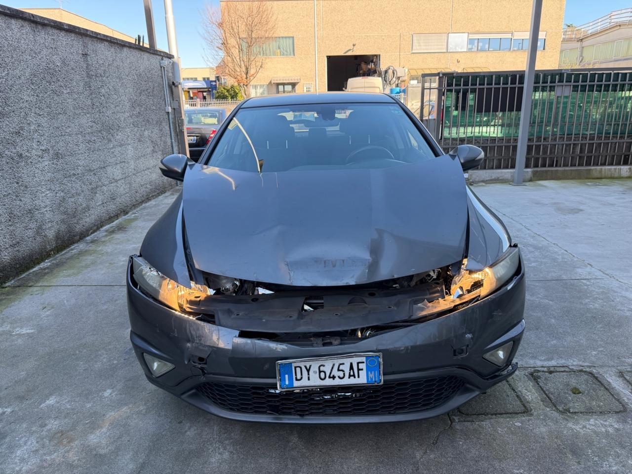 Honda Civic 1.4 i-DSi benzina euro5 incidentato