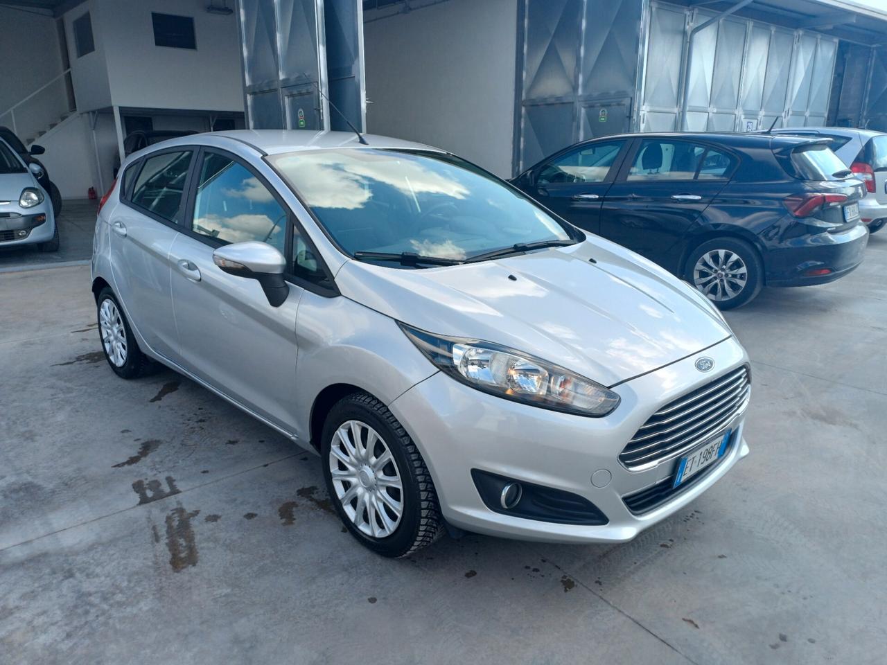 Ford Fiesta 1.5 TDCi 75CV 5 porte Titanium