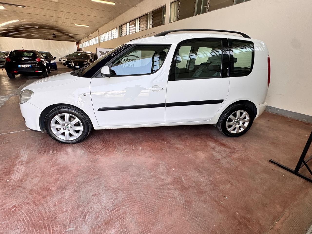 Skoda Roomster 1.4 16V Style GPL